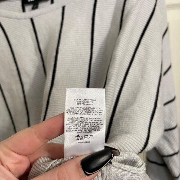 Express Womens Gray Black Striped Ribbed Dolman Sleeve Sweater Size Small - Picture 5 of 7